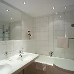 Hotel Zum Hirschen 3*