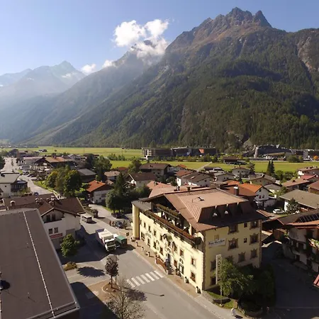 Zum Hirschen Hotell Längenfeld