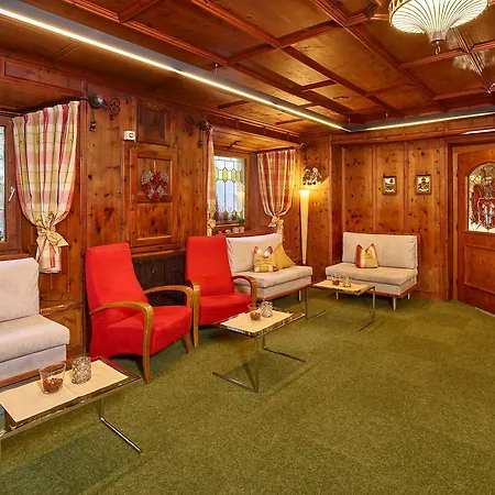 Zum Hirschen Hotell 3*