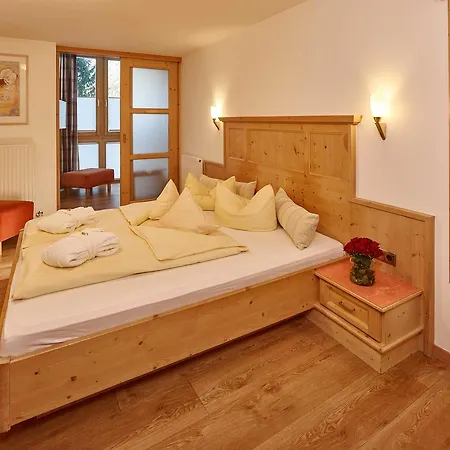 Zum Hirschen Hotel Längenfeld