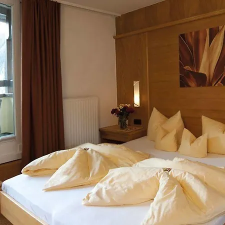 Zum Hirschen 3* Längenfeld