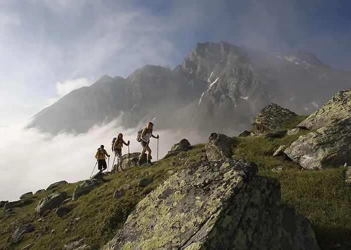 Zum Hirschen Hotel 3*