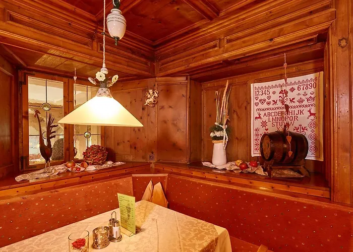 Hotel Zum Hirschen 3*